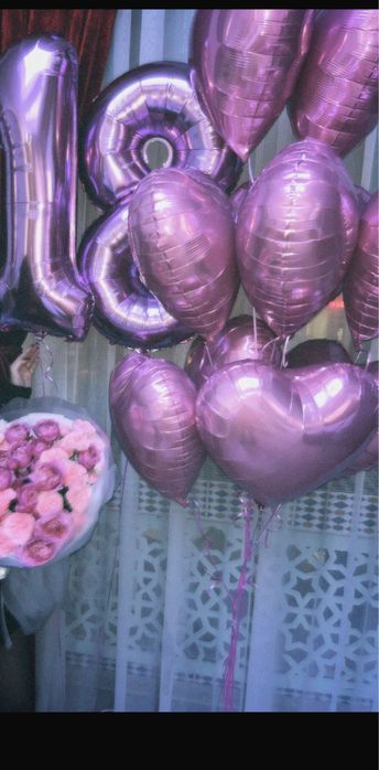 Шар гелывый 10штук и цифра 18