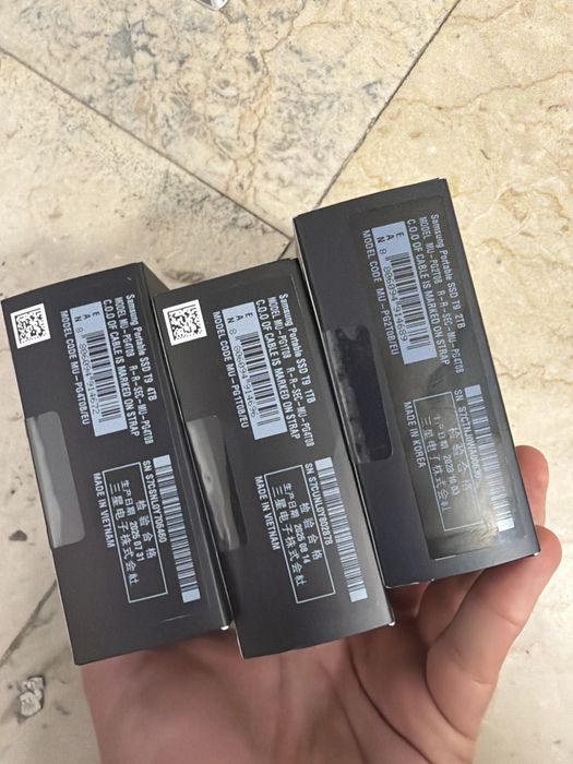Ssd extern samsung t9 nou sigilat original 1tb 2tb 4tb Cititi anuntul