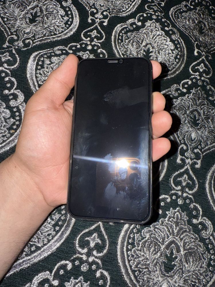 Iphone 11pro ideal