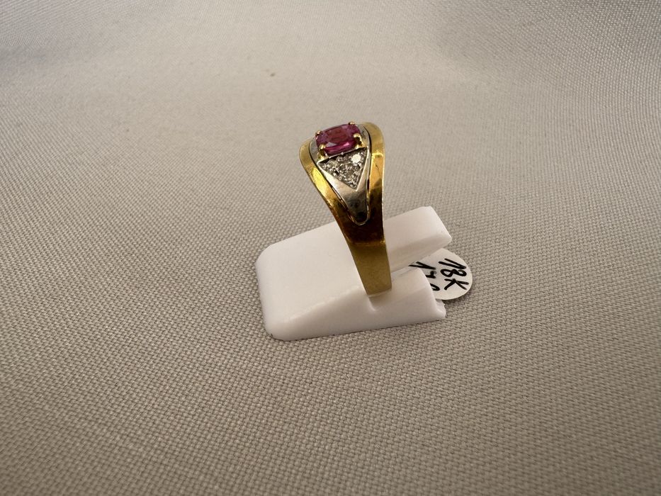Inel aur rubin diamante