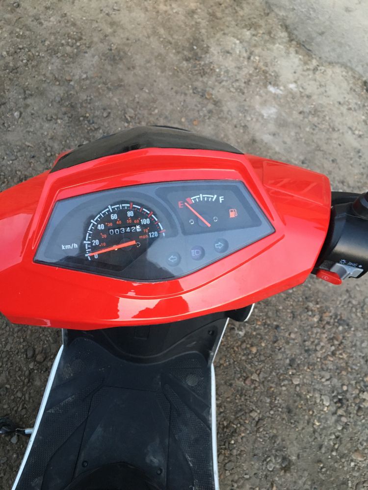 Skuter benzin 150kub