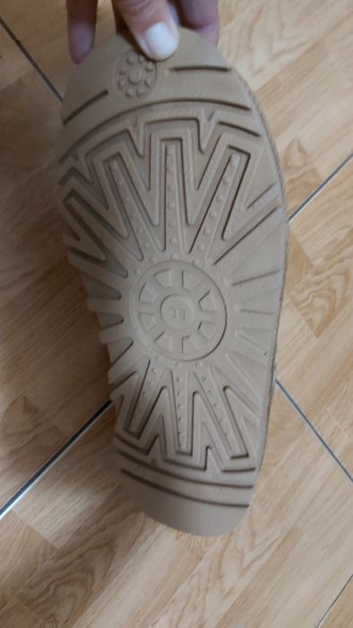 Ghete călduroase  noi tip UGG uri