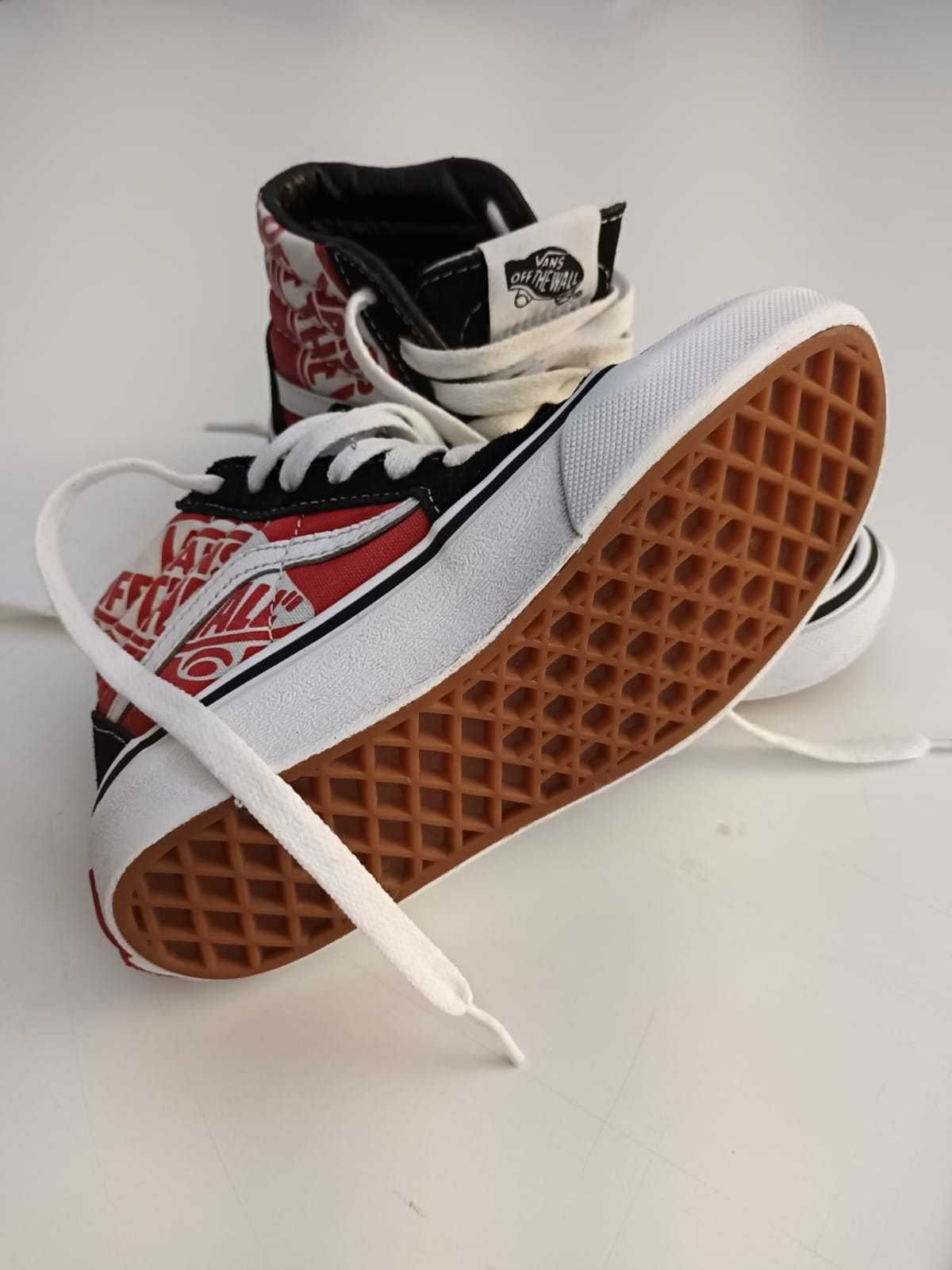 Tenisi Vans off The Wall # Skateboard Shoe