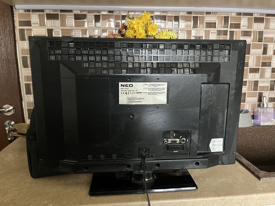 Продавам телевизор Neo 24 инча