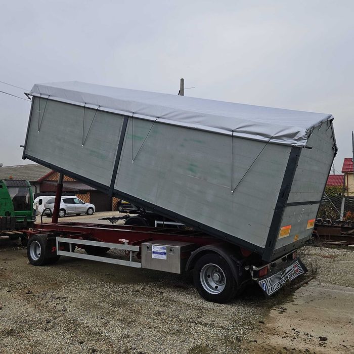 Remorca basculabila agricola