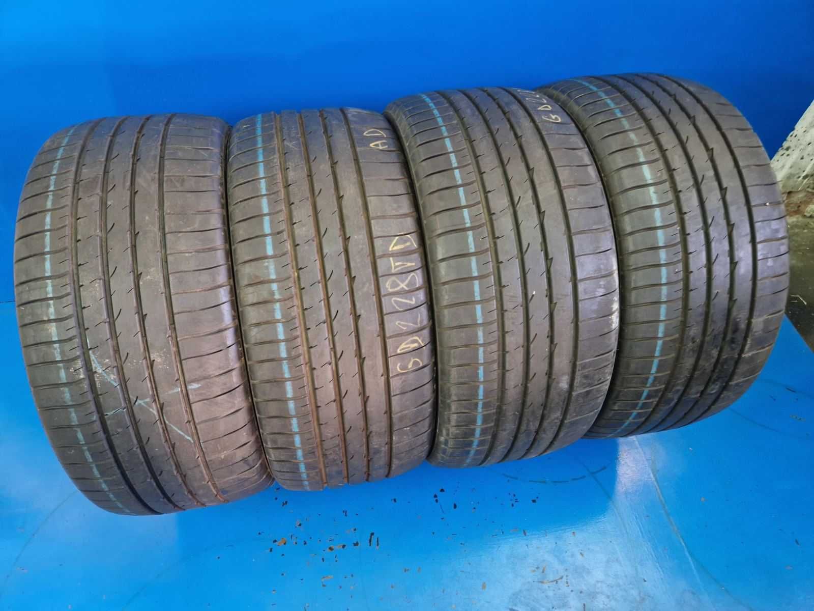4 Goodyear R22 265/35-285/35
летни гуми спорт пакет DOT0720