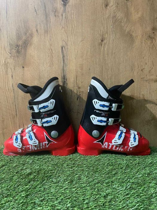 Clapari ATOMIC marime EU 38