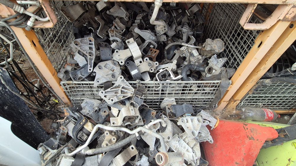 Suport motor tampon dacia Logan 2004 2012 1.4 1.2 1.5 cutie euro 4