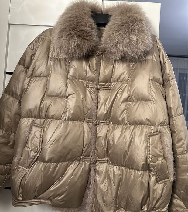 Продам новую куртку