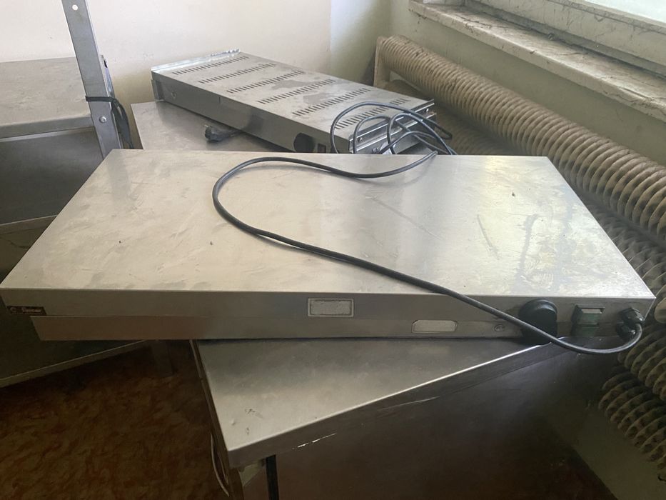 Хладилна витрина .