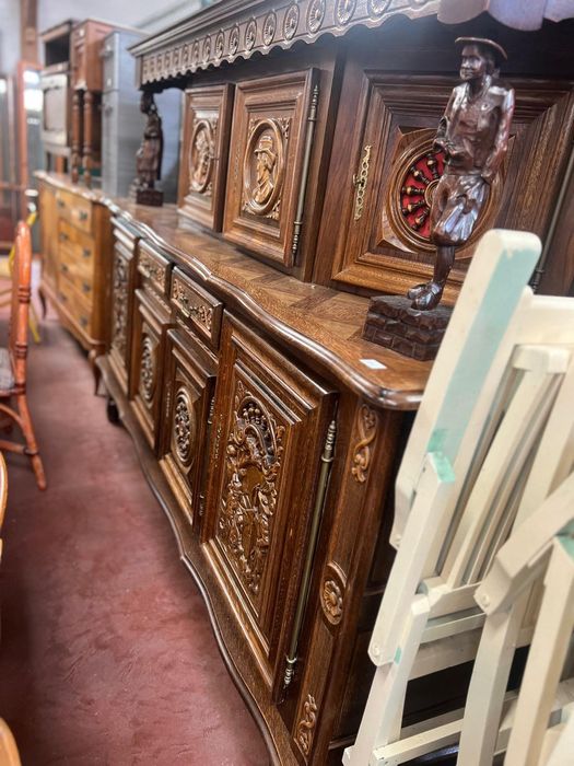 Comoda,bufet ,servanta din lemn masiv