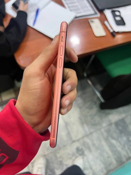 iPhone xr 128 gb ideal
