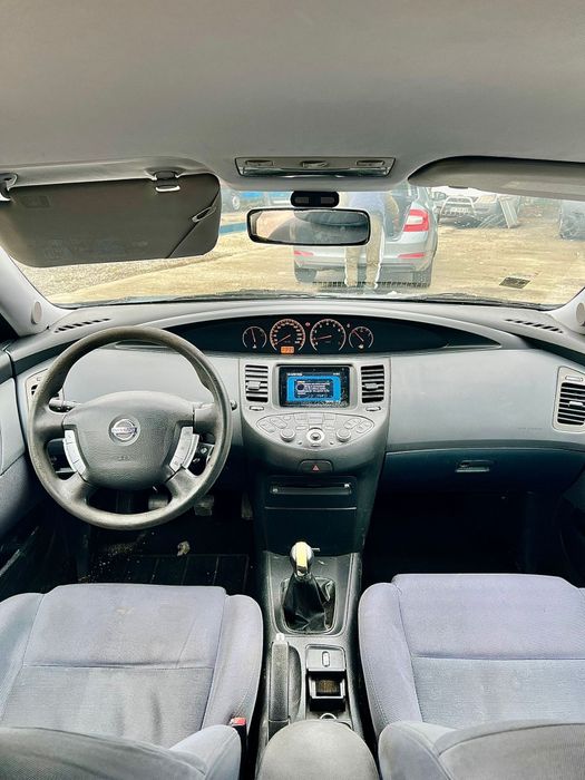 Vând sau schimb Nissan primera