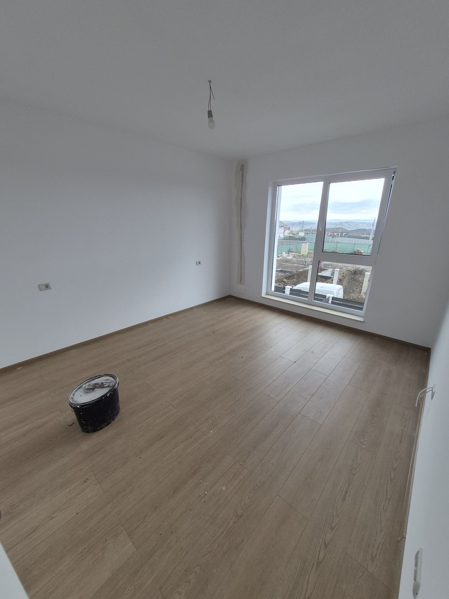 Casa Valea Lupului tip înșiruita 101 mp