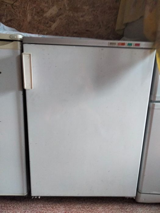 Продам морозильеую камеру
