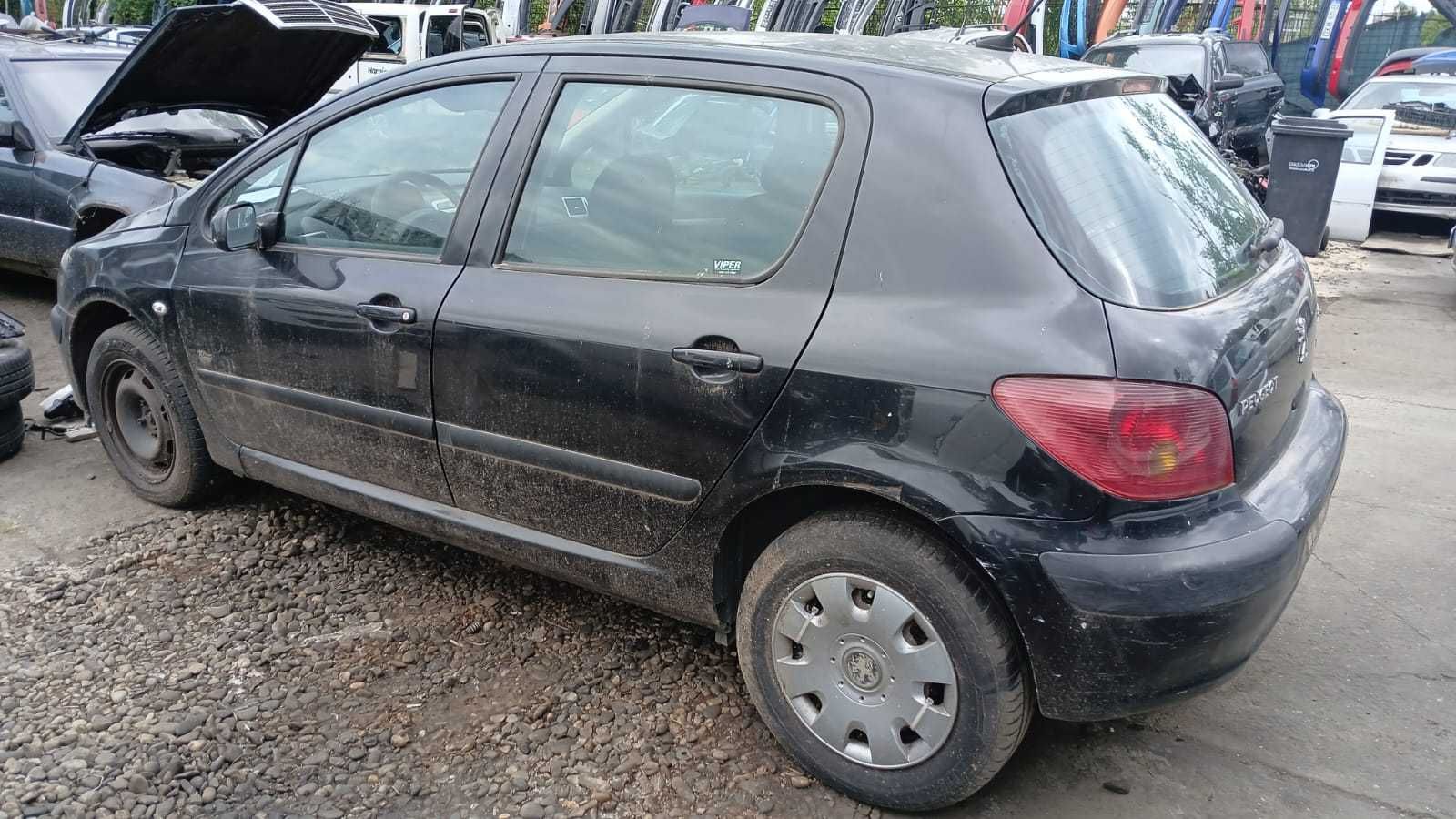 Dezmembrez Peugeot 307-1.6 BENZINA DIN 2005-NFU