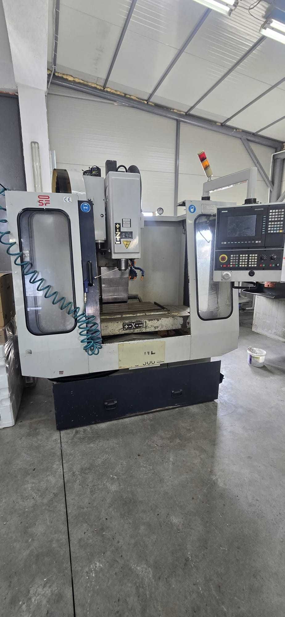 Masina de frezat CNC Spinner VC500