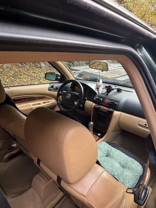 Skoda Octavia 2001 Laurin & Klement