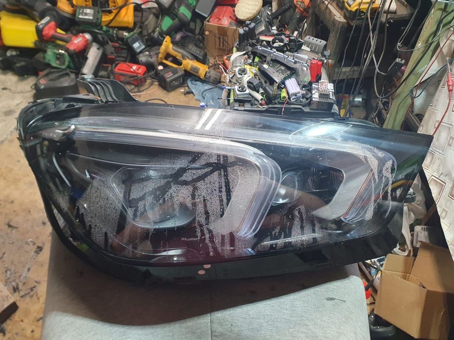 Recondiționare faruri