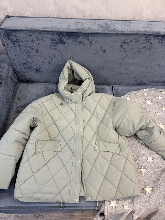 Продам женскую куртку