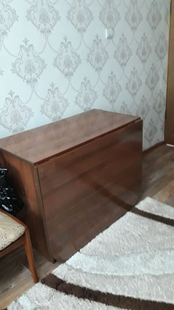 Стол 2м×1м в отличном состоянии