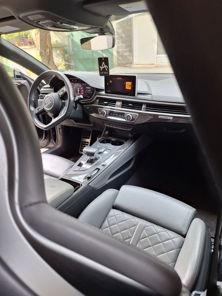 Audi S5 3.0 L V6, 354 к.с., Prestige (САЩ), пълна история