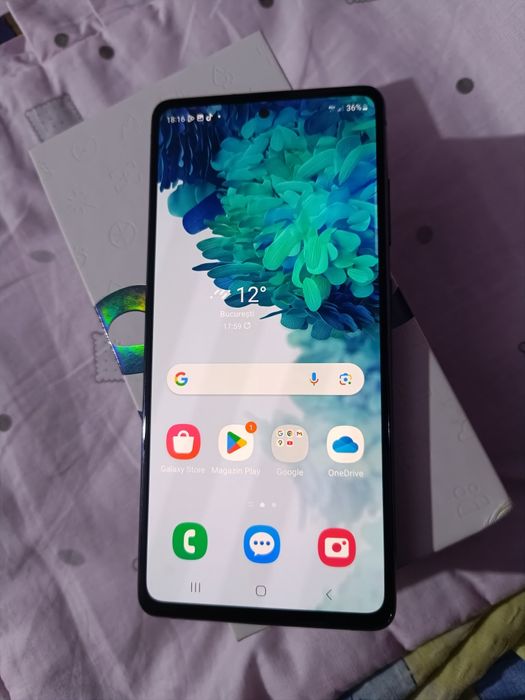 Vând Samsung S20Fe