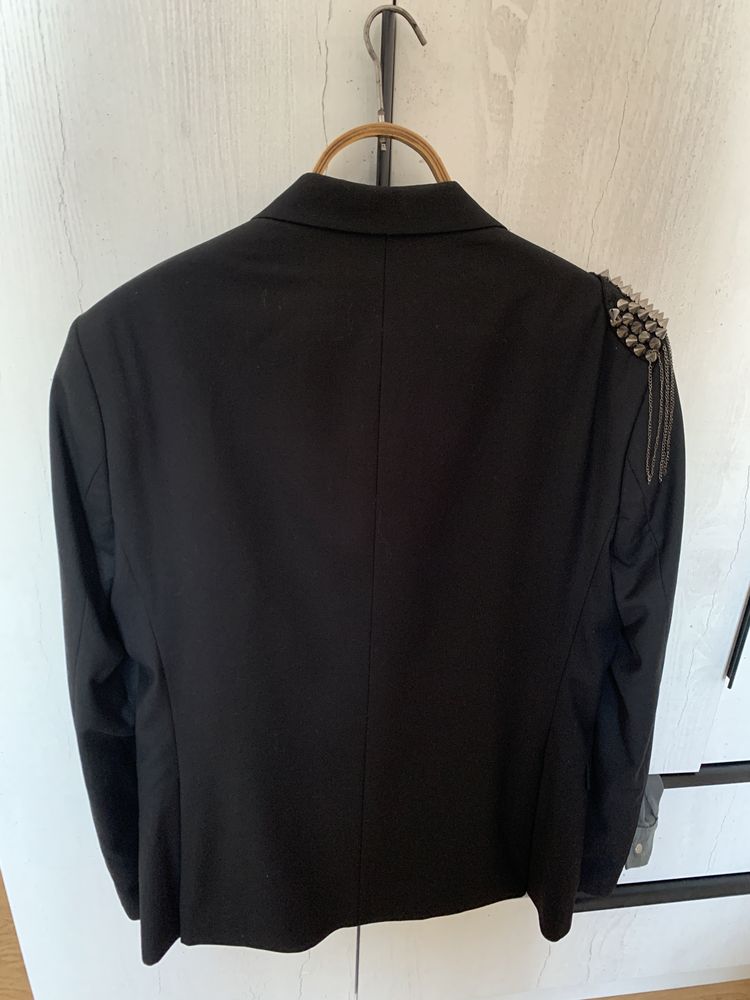 Пиджак черный с жилеткой