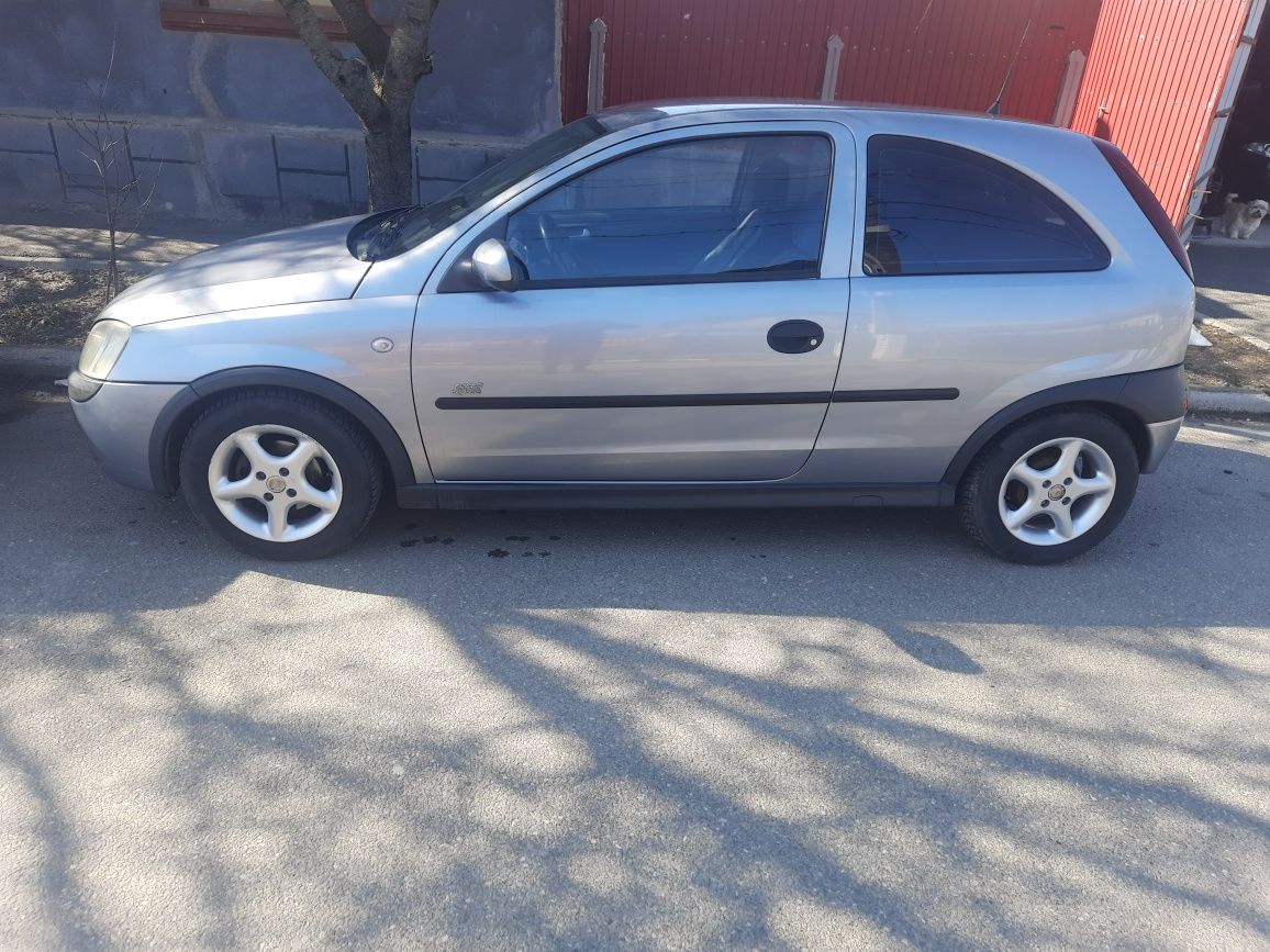 Opel corsa C 1200 cmc de vanzare