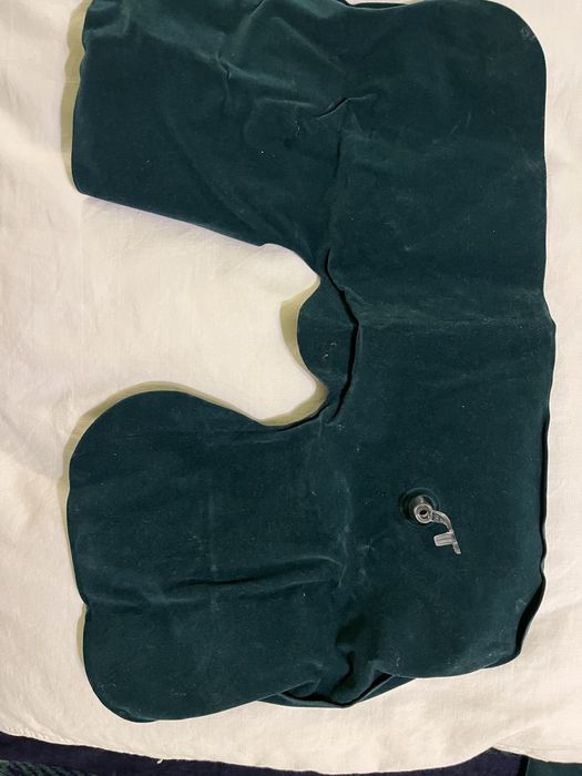 Perna cu memorie Mobexpert si perna calatorie