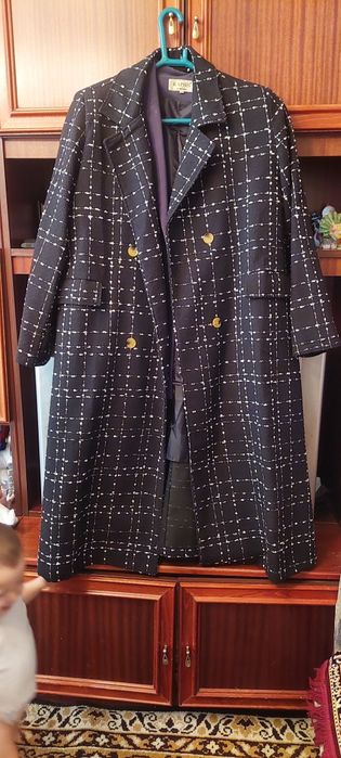 Продам пальто женское