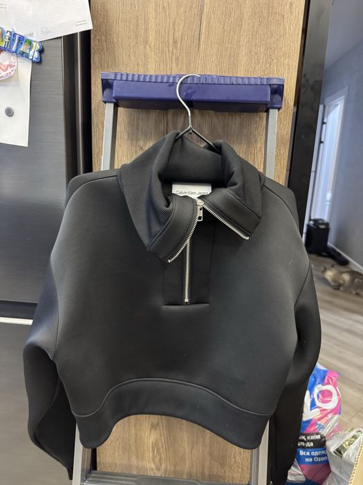 Продам практически новые кофты calvin klein
