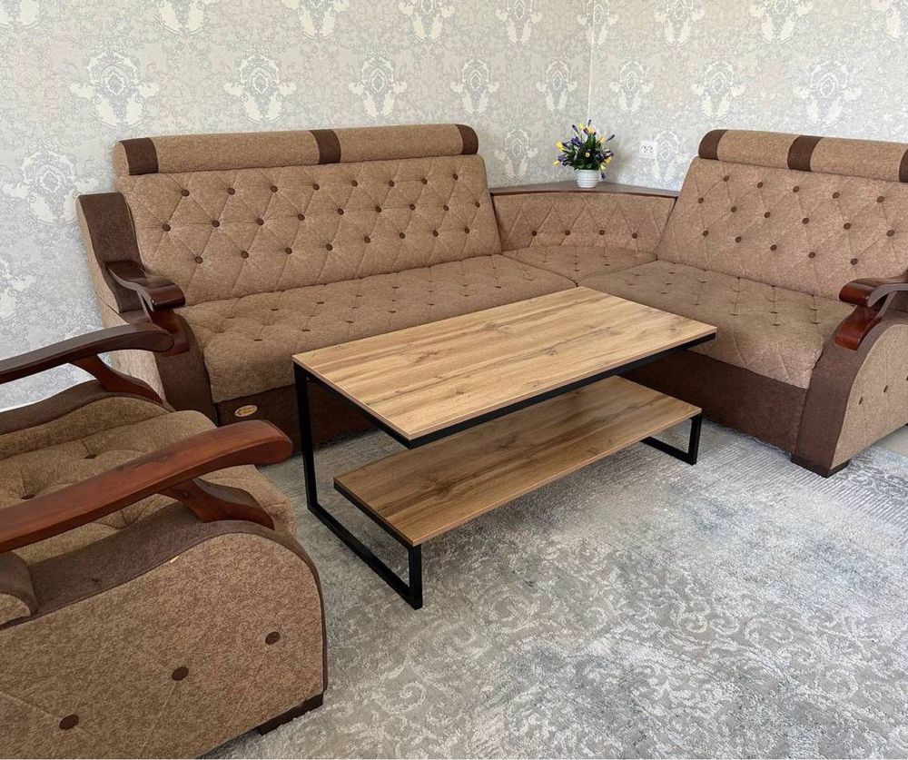 Jurnalniy stol Loft