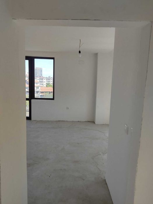 Продава се Двустаен апартамент в Пловдив, Център - 80 кв.м за 1875 €/кв.м - Снимка #8