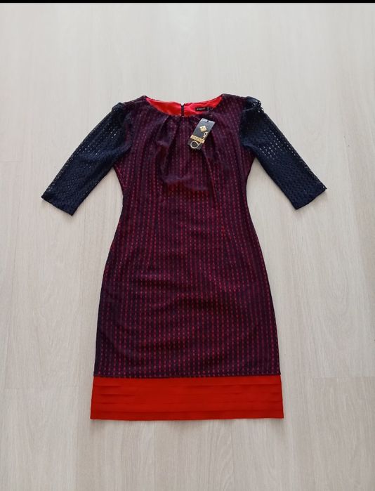 Отдам платье 38 размер