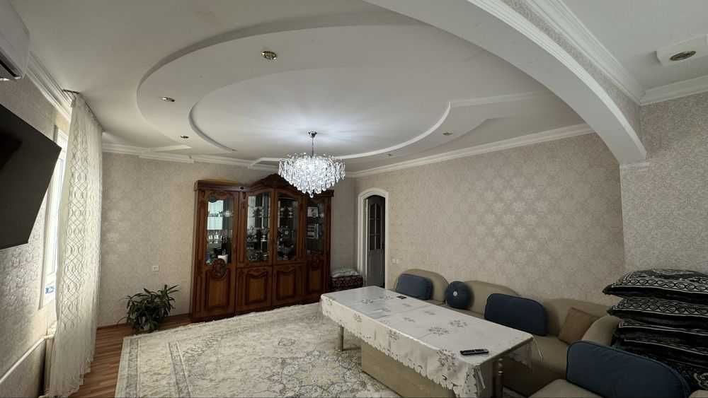 СРОЧНО! Продаётся 2 комнатная квартира на 6 квартале. ХУЗУР оркасида