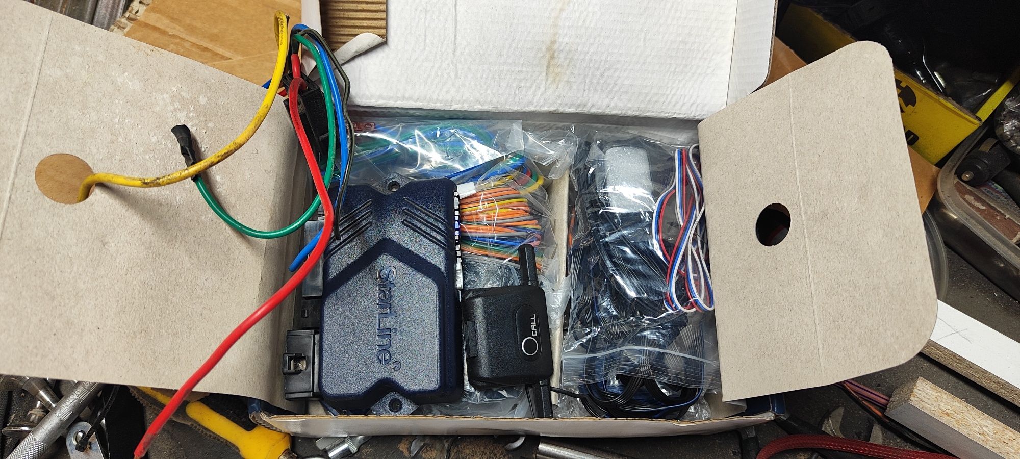 Продам комплектующие от сигнализации Starline A91