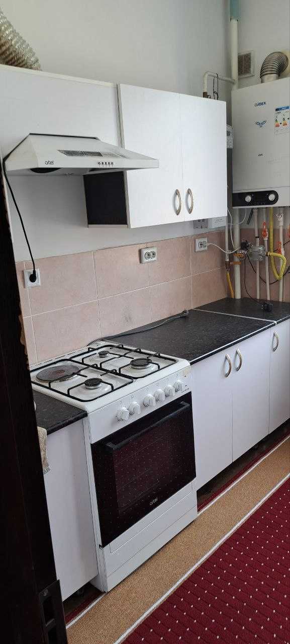 2 xonali uy Yangi moshina bozor tepasida 2/2/5