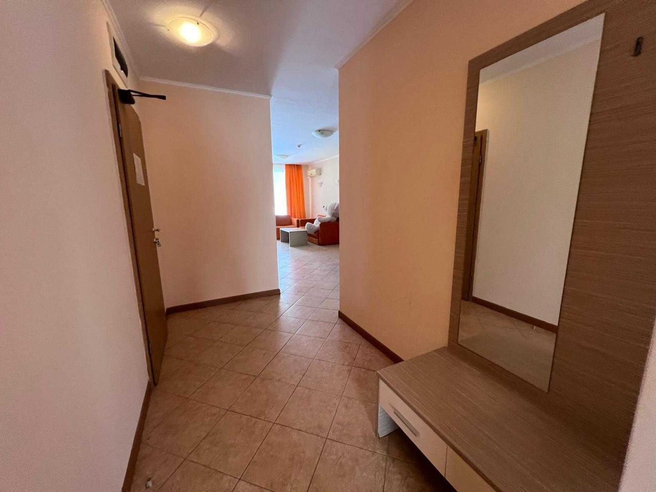 Продава се Тристаен апартамент в к.к. Слънчев бряг - 94 кв.м за 1064 €/кв.м - Снимка #9