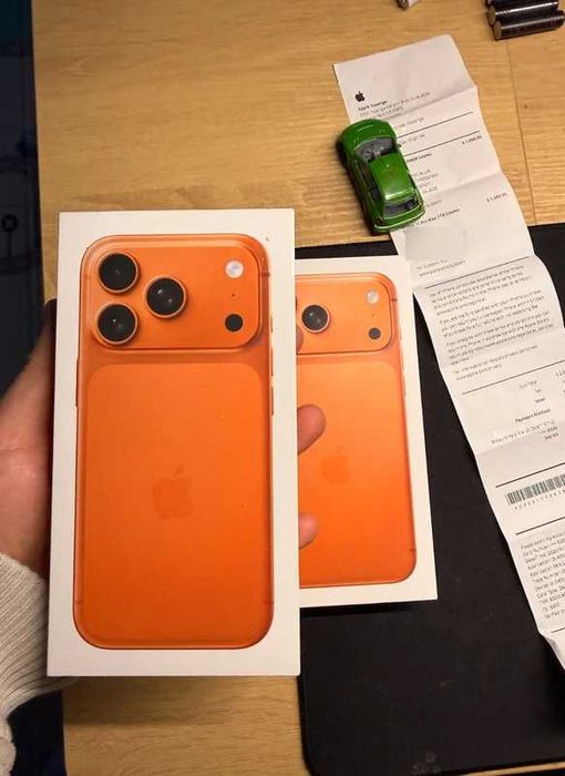 iPhone 17 Pro 256GB Cosmic Orange Sigilat
