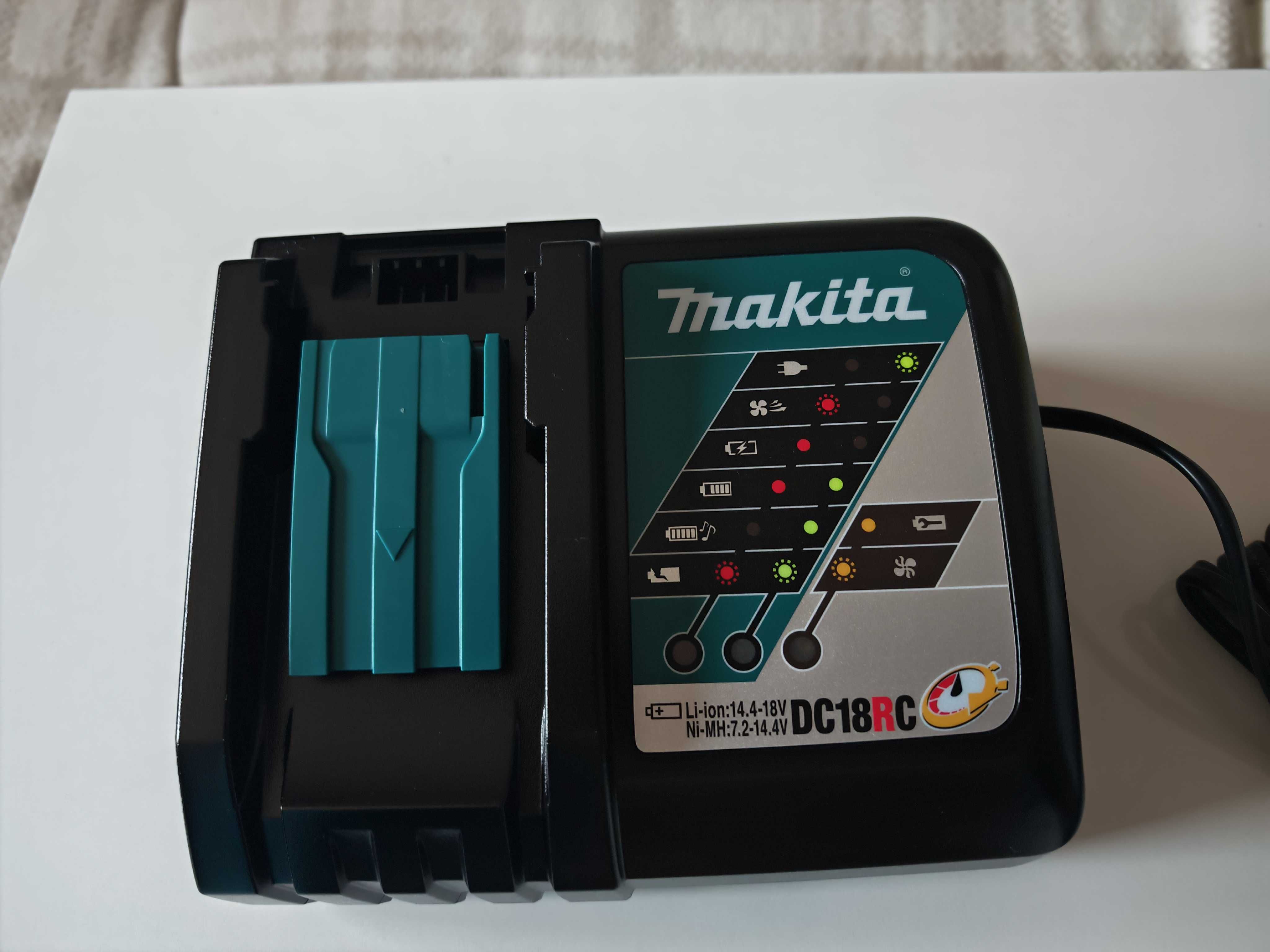 Акумулаторен ударен гайковерт MAKITA DTW701Z, 18 V, 700 Nm
