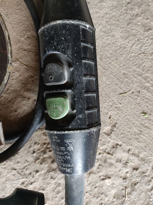 Mașină Makita gresie și faianță