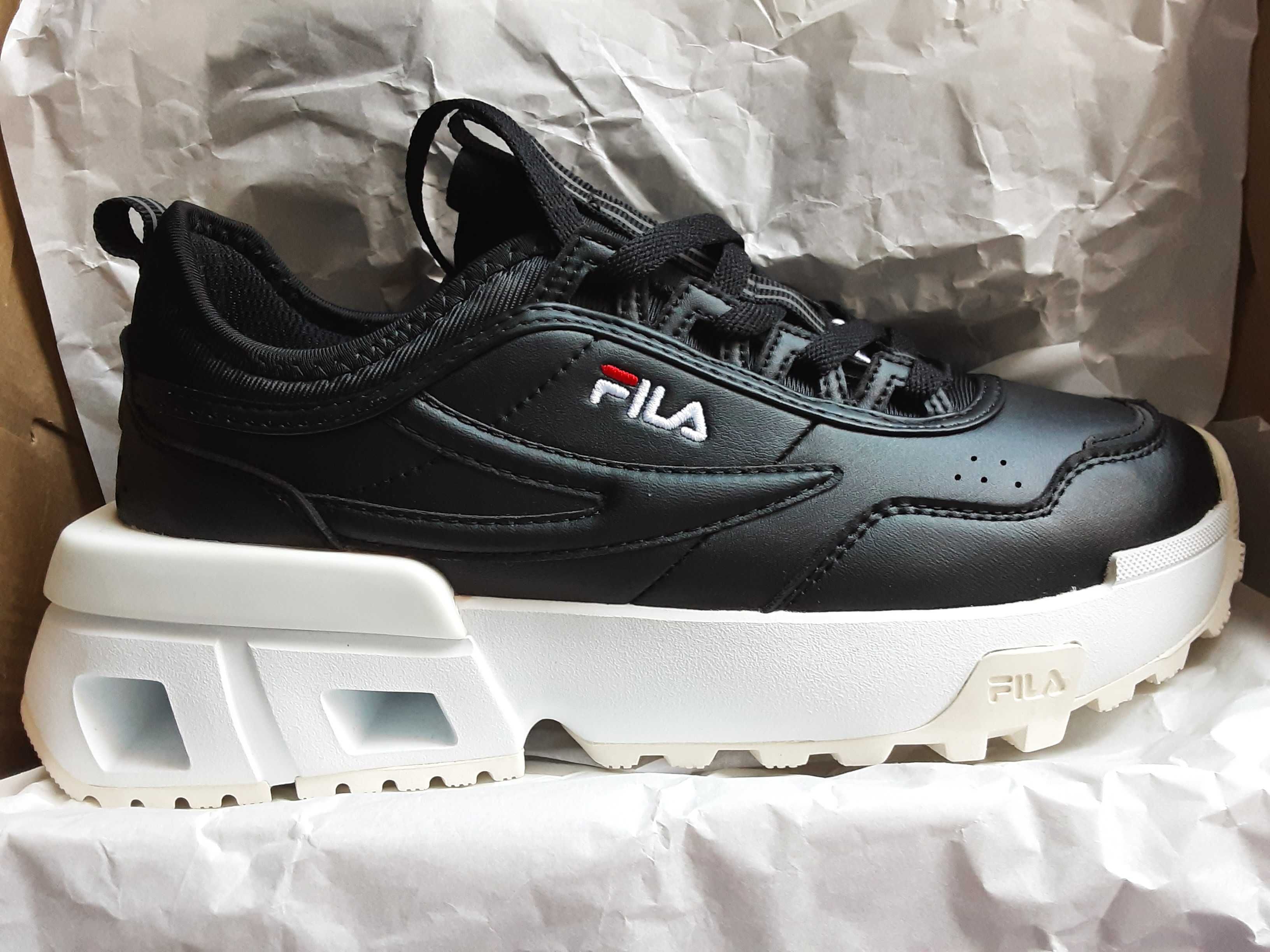 Нови маратонки Fila