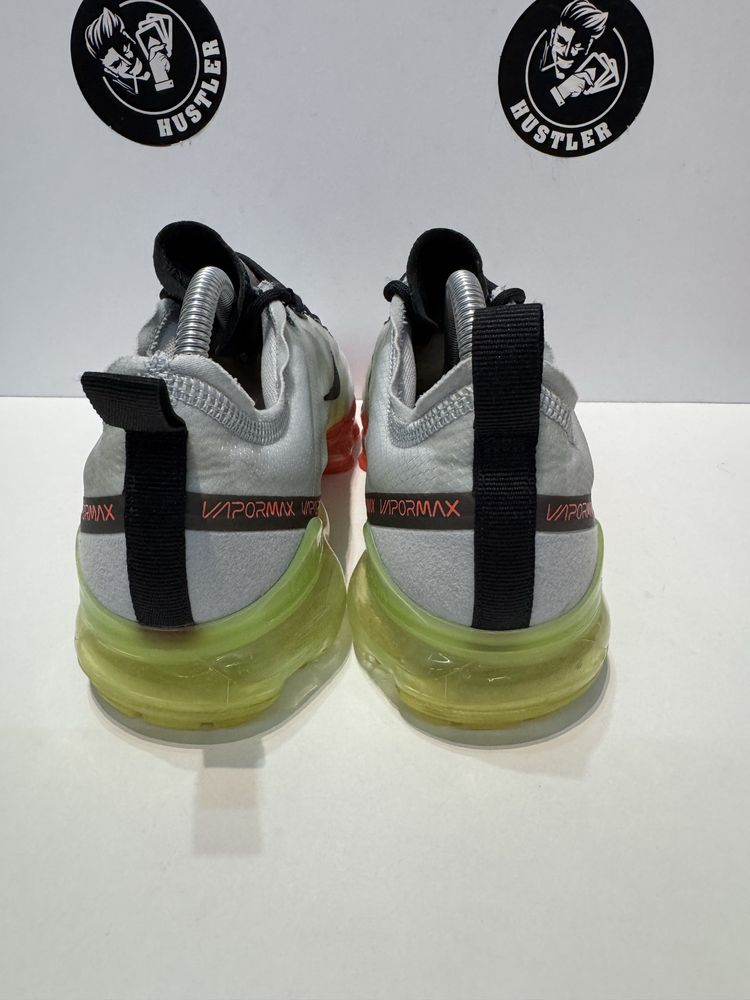 Маратонки NIKE VAPORMAX .Номер 40