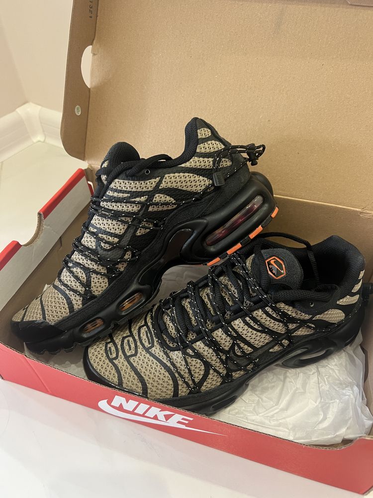 Дамски маратонки Nike Air Max Plus Utility