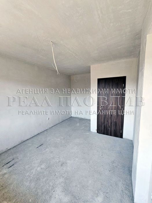 Продава се Тристаен апартамент в Пловдив, Център - 107 кв.м за 2197 €/кв.м - Снимка #5