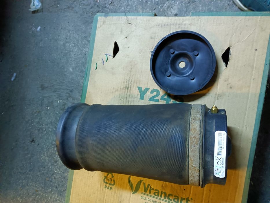 Perna aer spate Mercedes GL/ML 2009