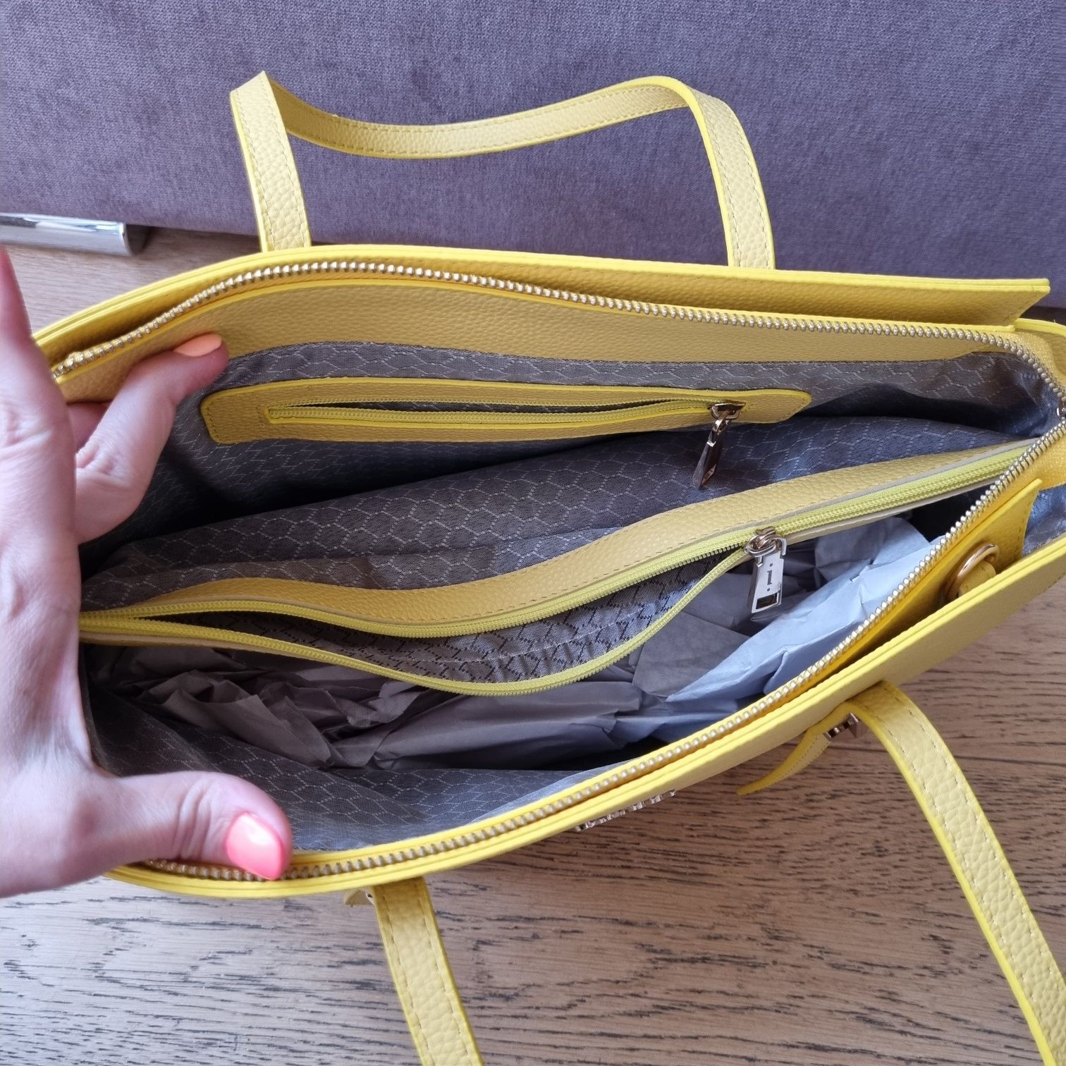 Комплект дамска чанта и сандали 38 номер Gianni в жълто