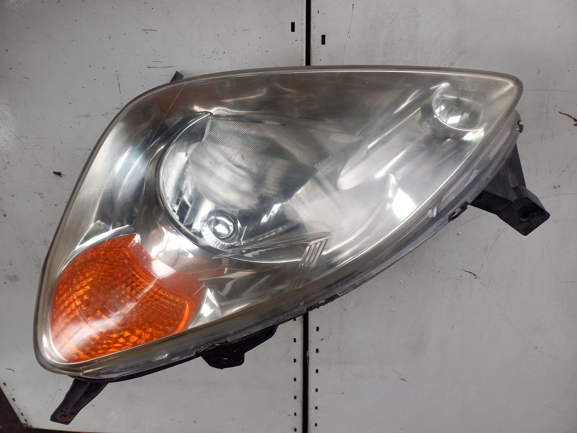 Фарове за Honda CR-V 2