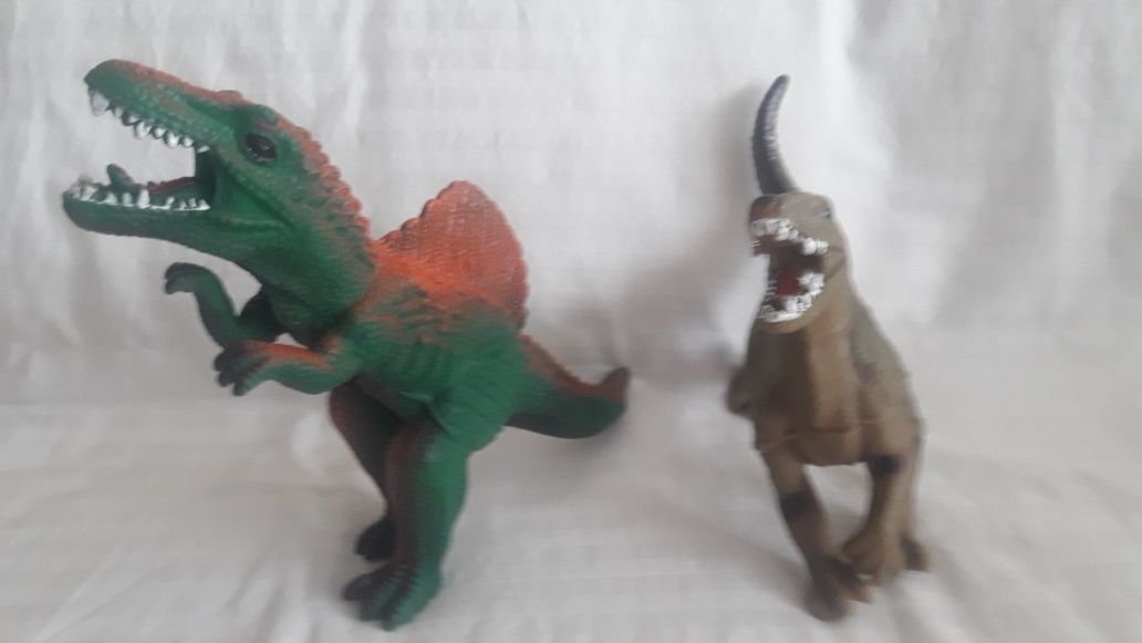 Детские игрушки динозавры-драконыы